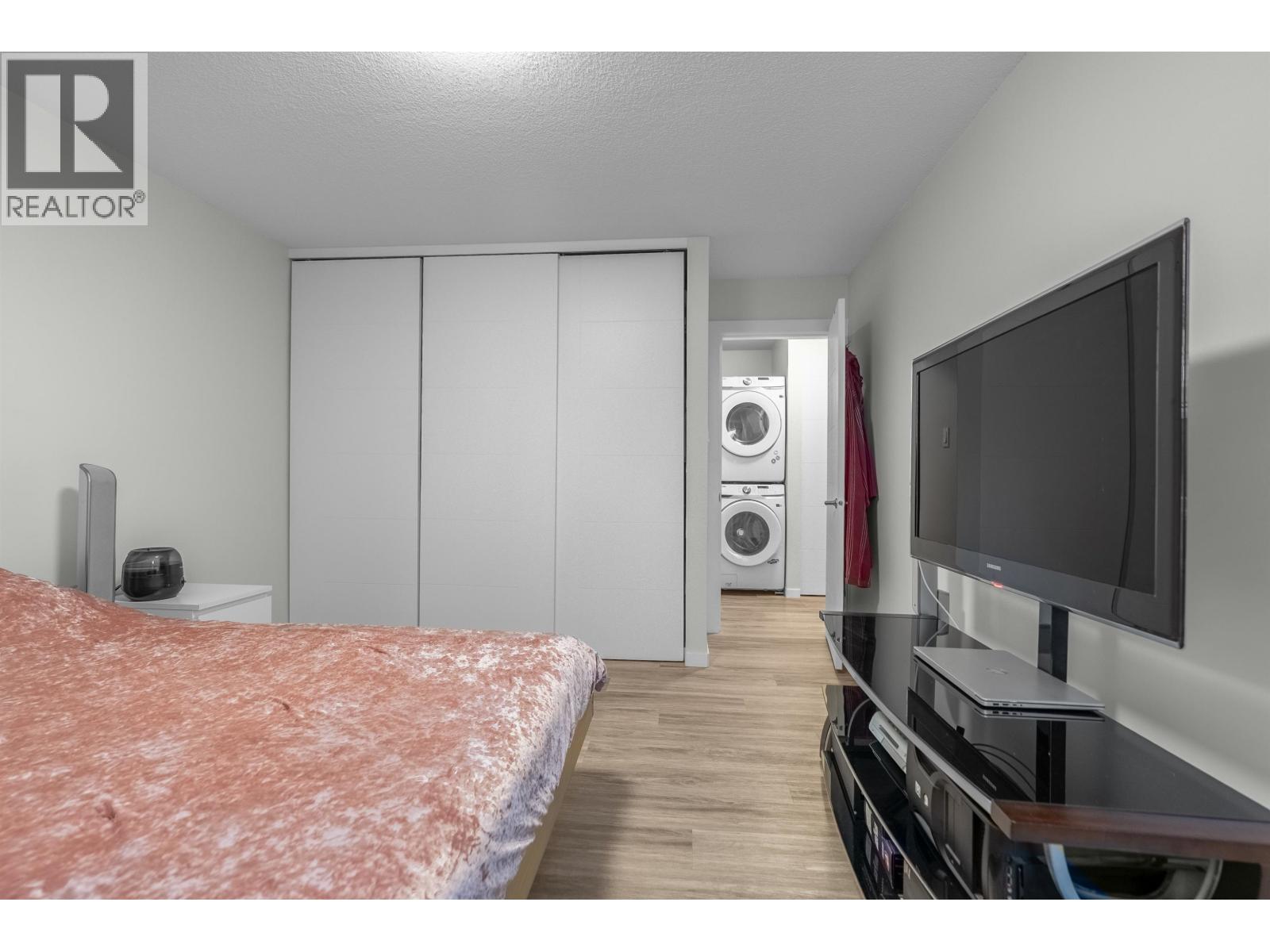 101 515 Eleventh Street Property Photo 11