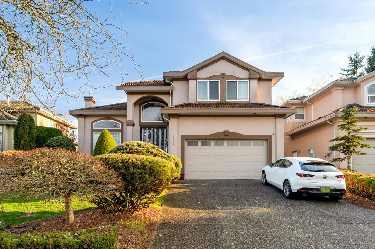 16988 103a Avenue Property Photo 2