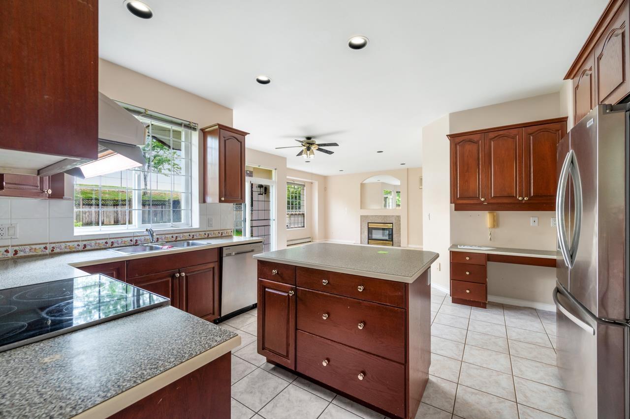 16988 103a Avenue Property Photo 5