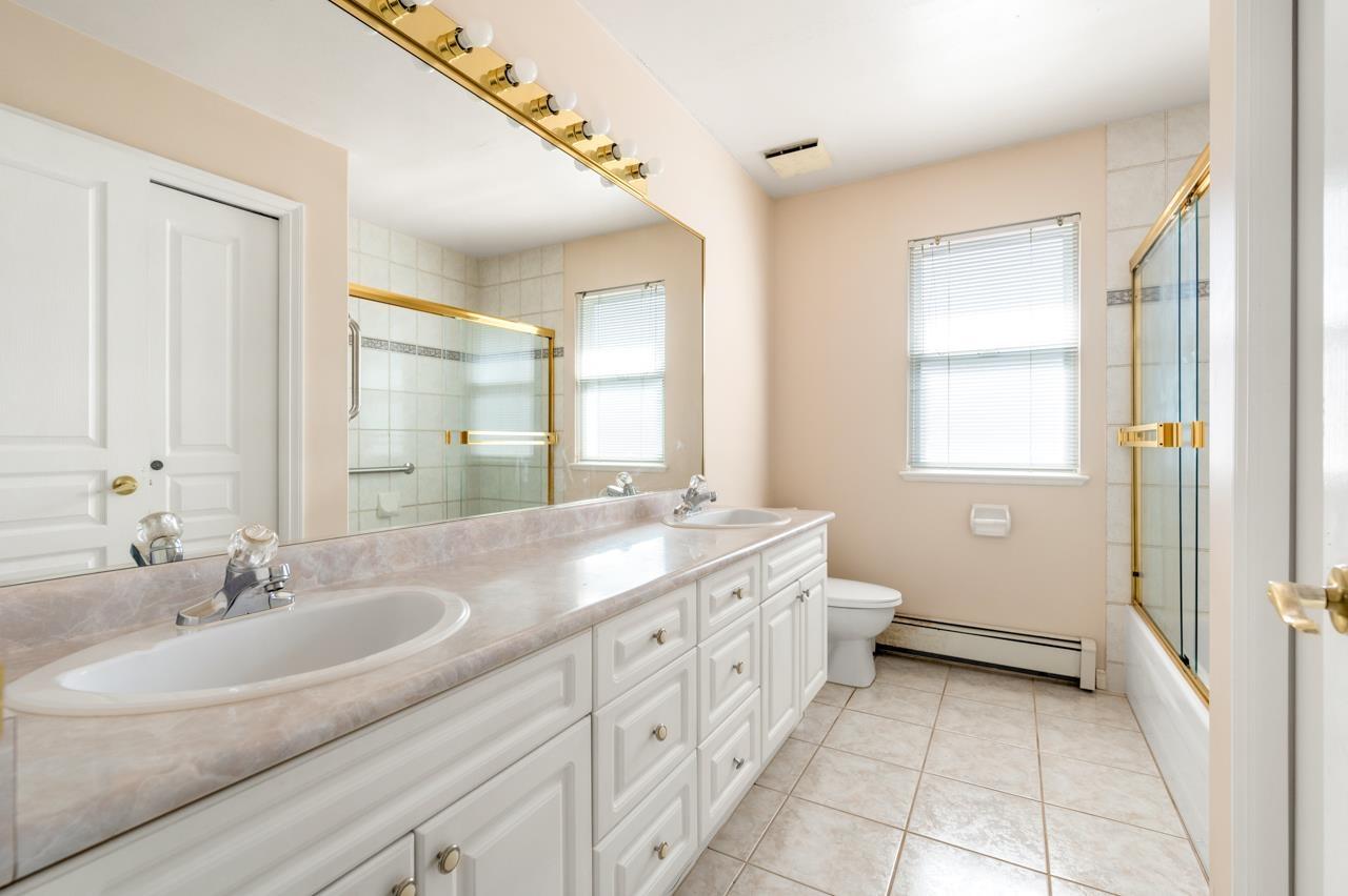 16988 103a Avenue Property Photo 18