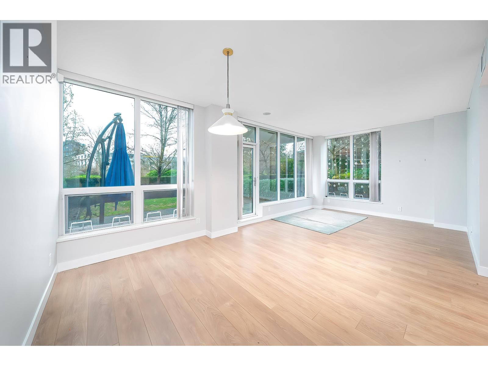 107 5638 Birney Avenue Property Photo 23