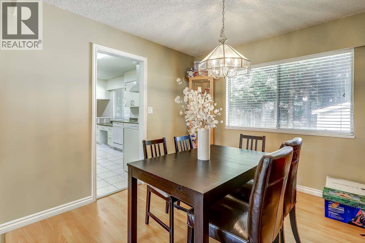 6280 Yeats Crescent Property Photo 8