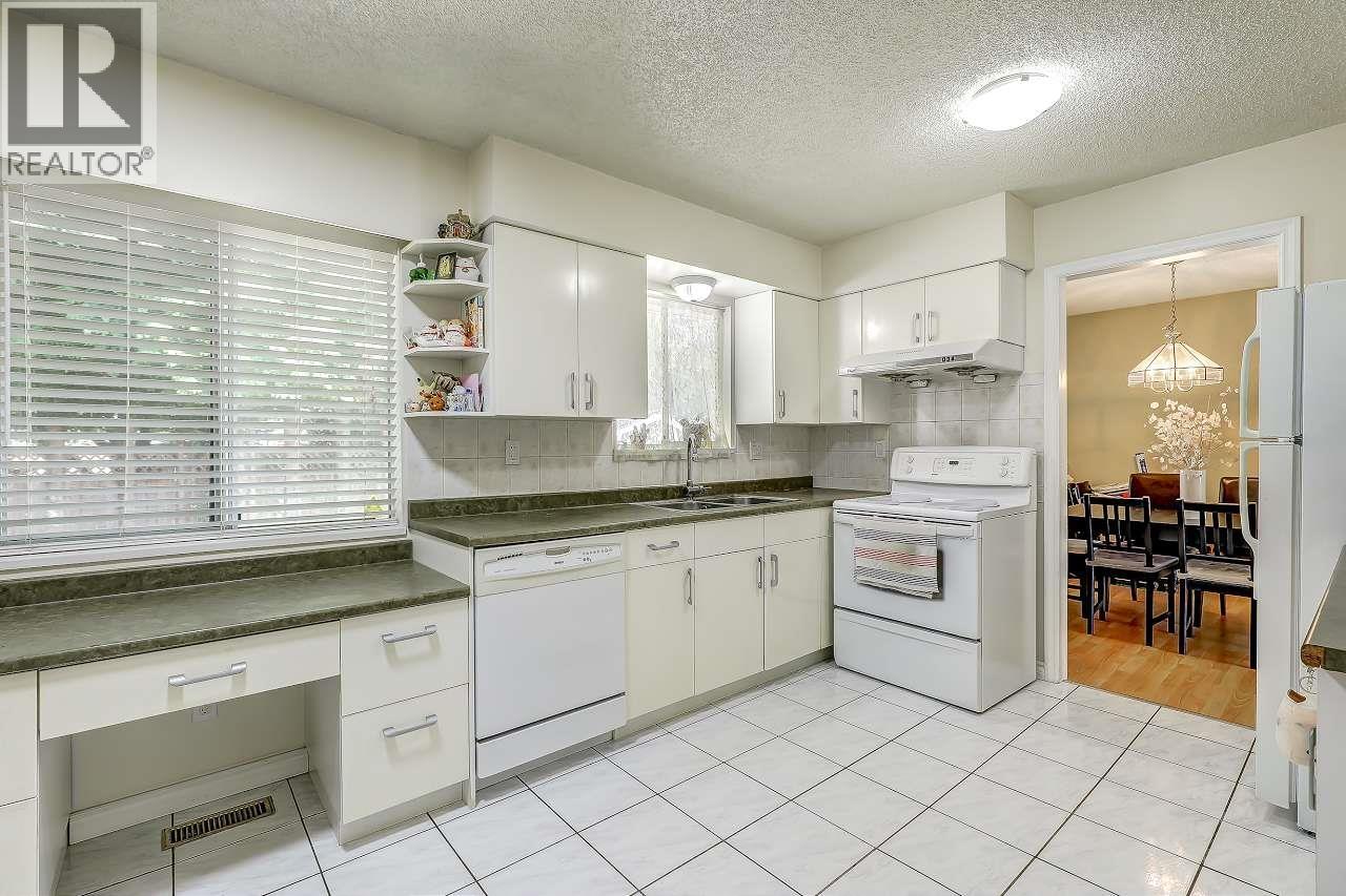 6280 Yeats Crescent Property Photo 13
