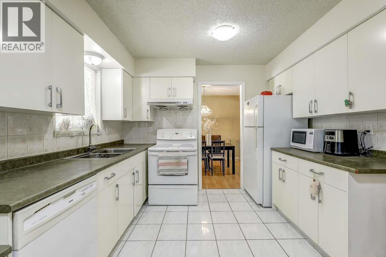 6280 Yeats Crescent Property Photo 14