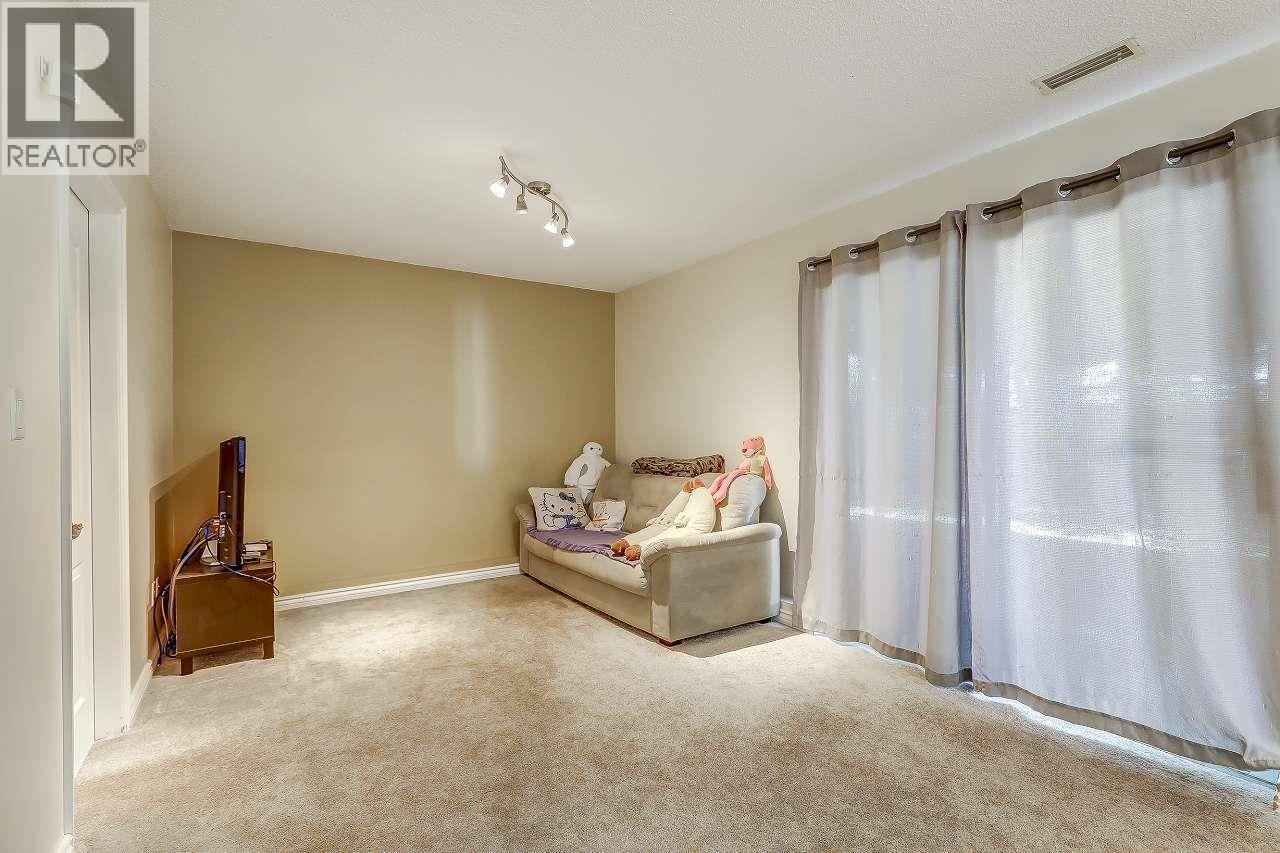 6280 Yeats Crescent Property Photo 19