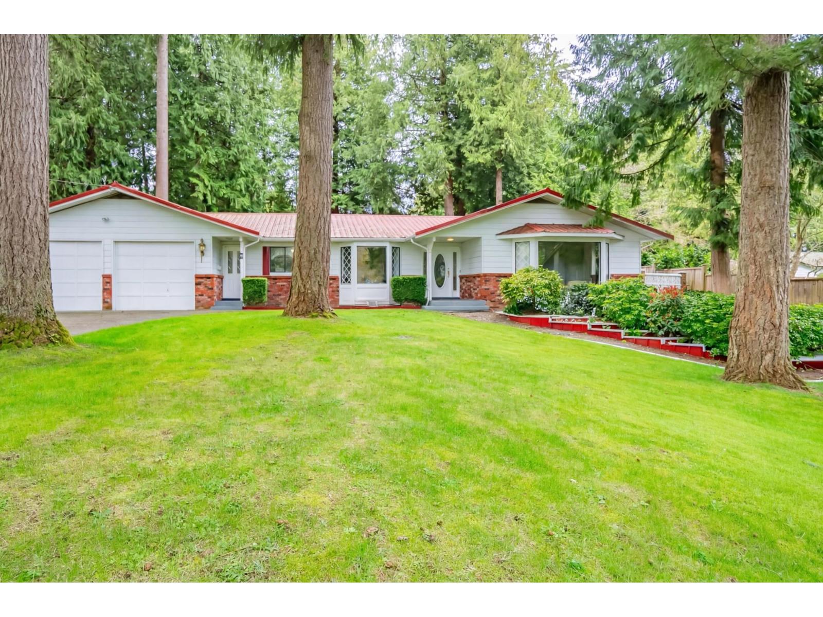4257 199a Street Property Photo 2
