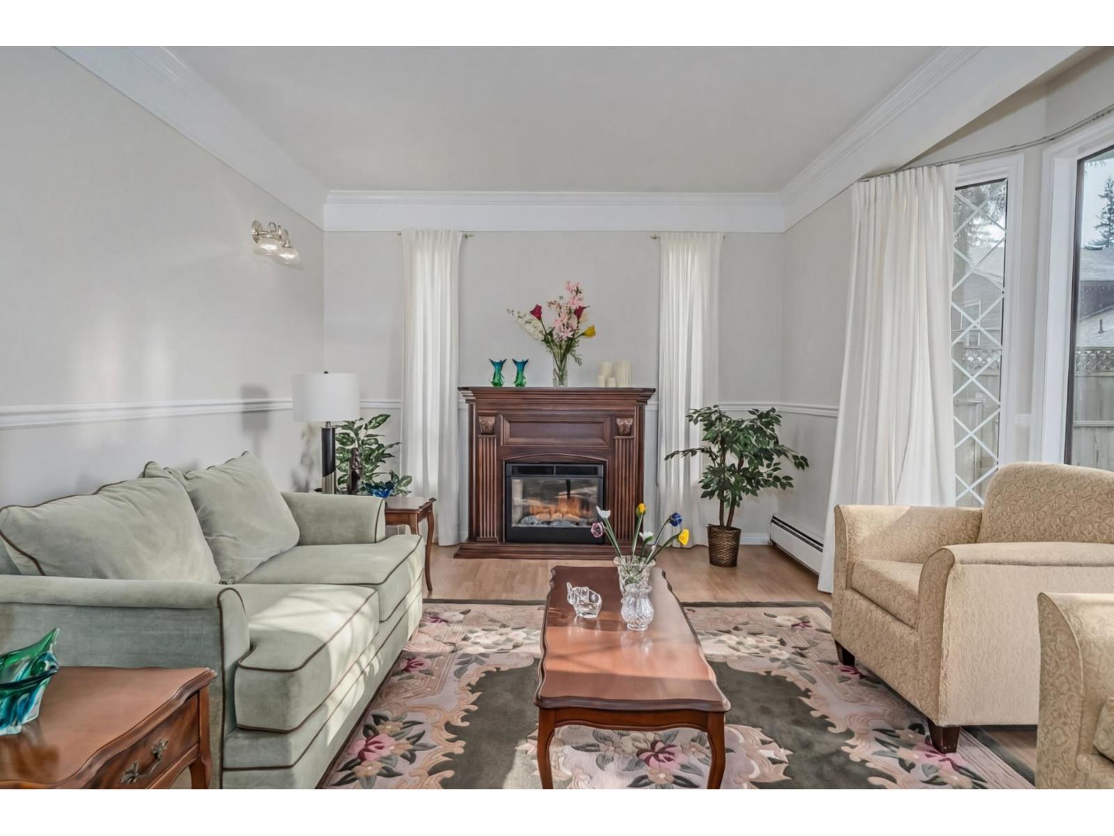 4257 199a Street Property Photo 5