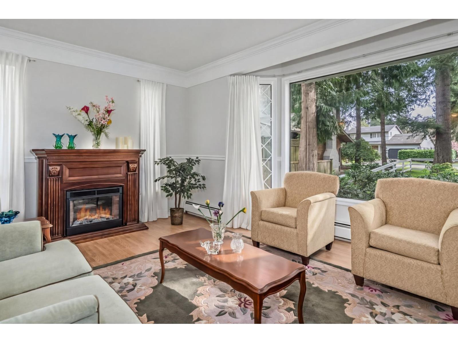 4257 199a Street Property Photo 8