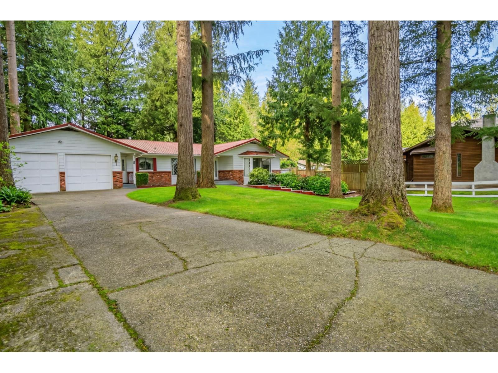 4257 199a Street Property Photo 38