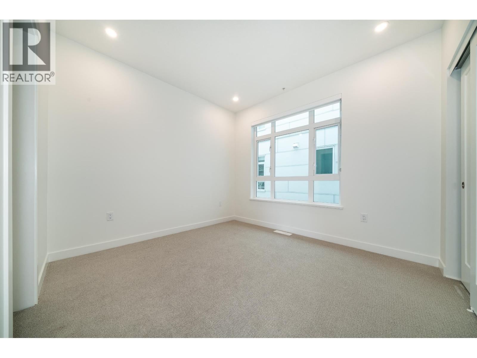 37 10333 River Drive Property Photo 18