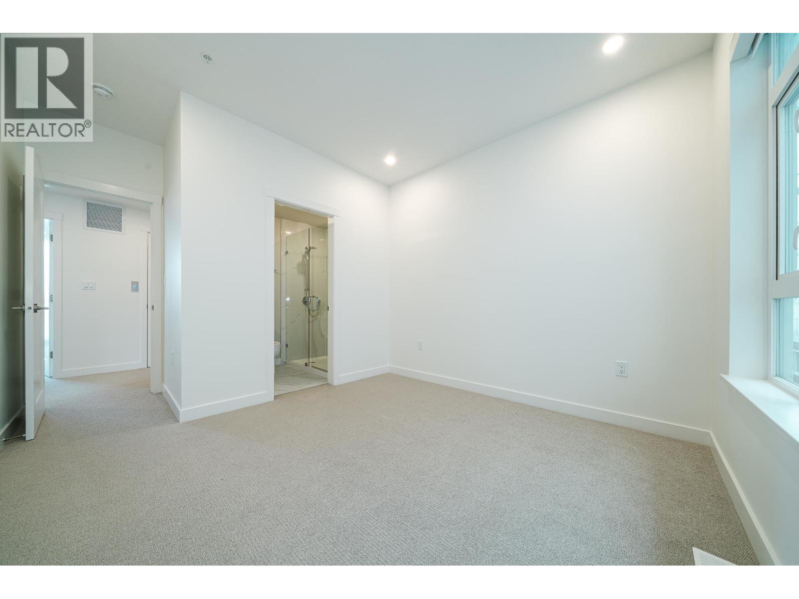 37 10333 River Drive Property Photo 19