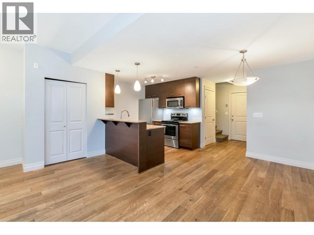 103 2343 Atkins Avenue Property Photo 7