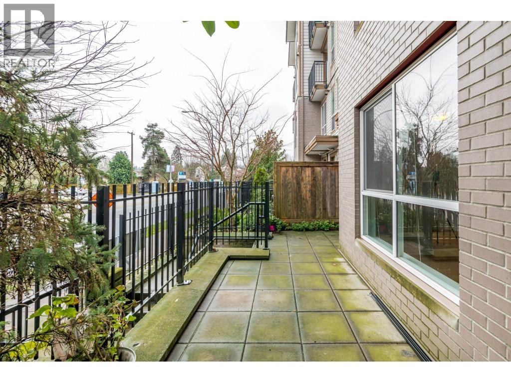 103 2343 Atkins Avenue Property Photo 18