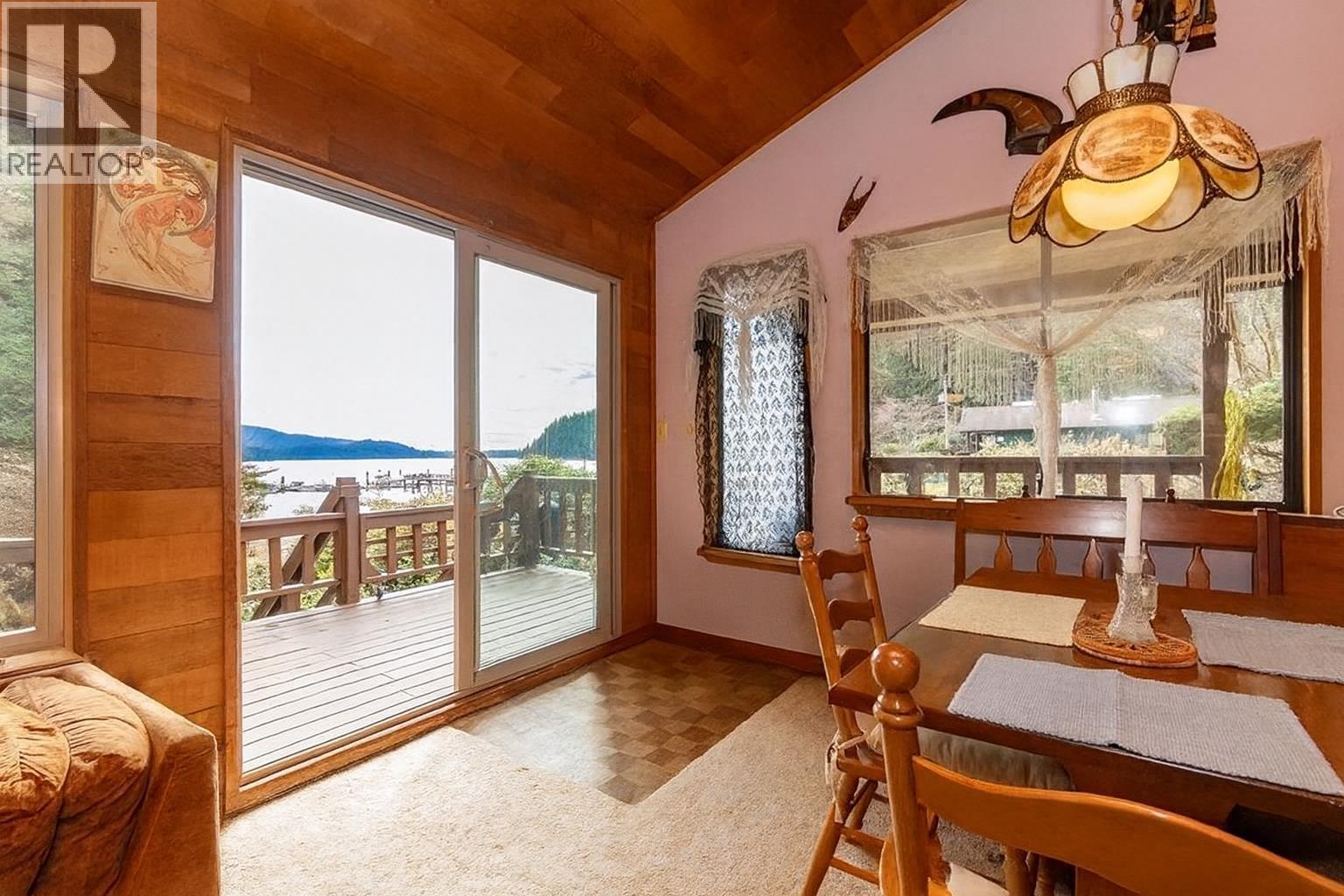 26 Brighton Beach Property Photo 7