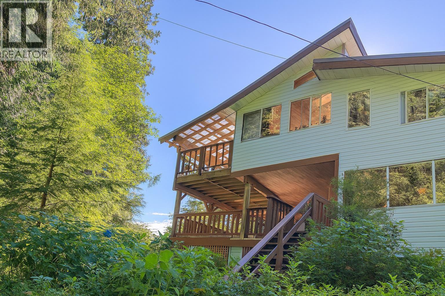 26 Brighton Beach Property Photo 22
