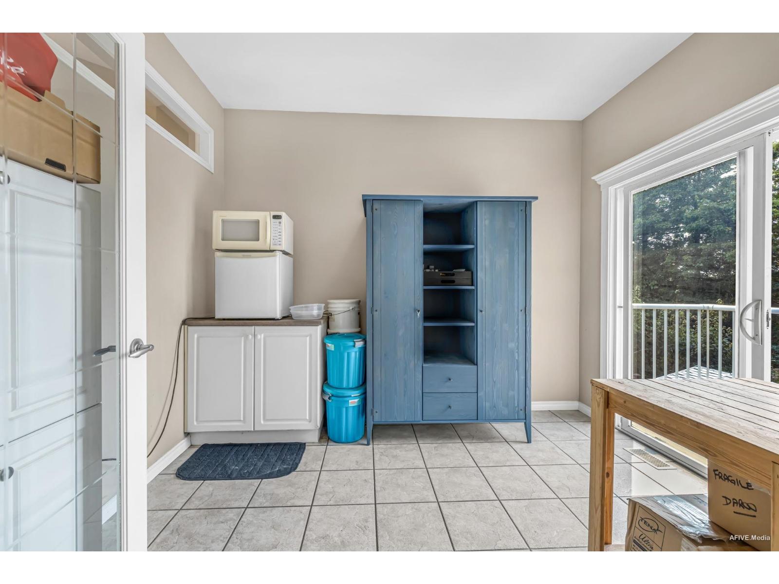 5737 169a Street Property Photo 17