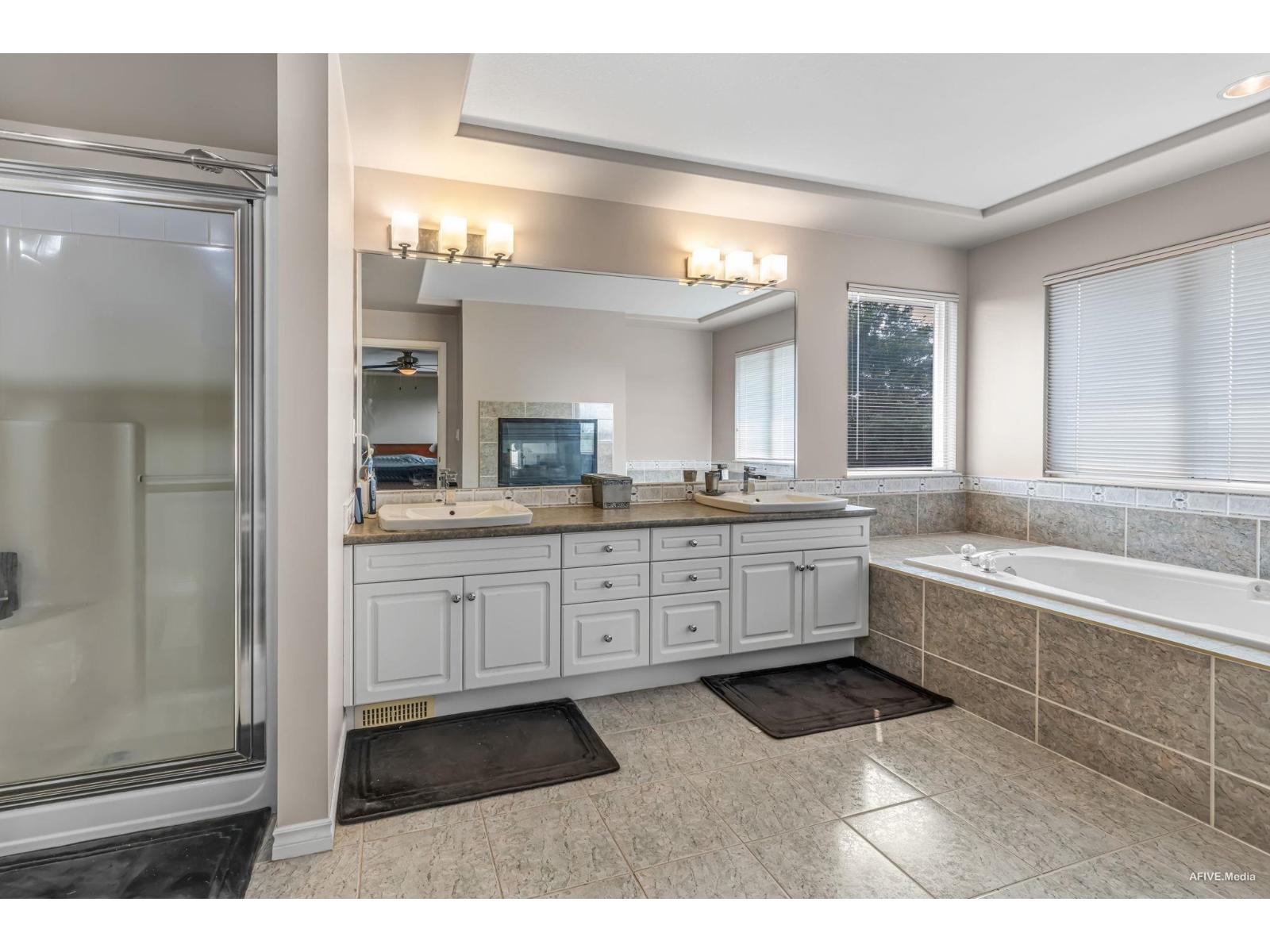 5737 169a Street Property Photo 25
