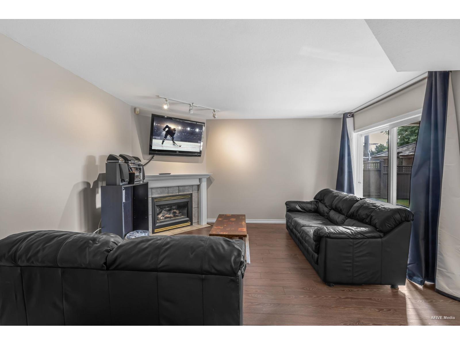 5737 169a Street Property Photo 31
