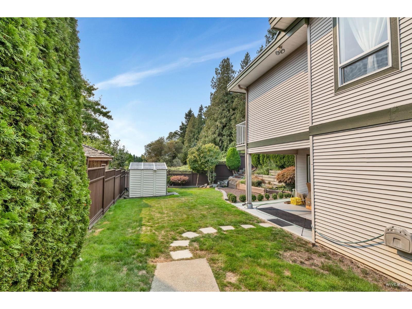 5737 169a Street Property Photo 40