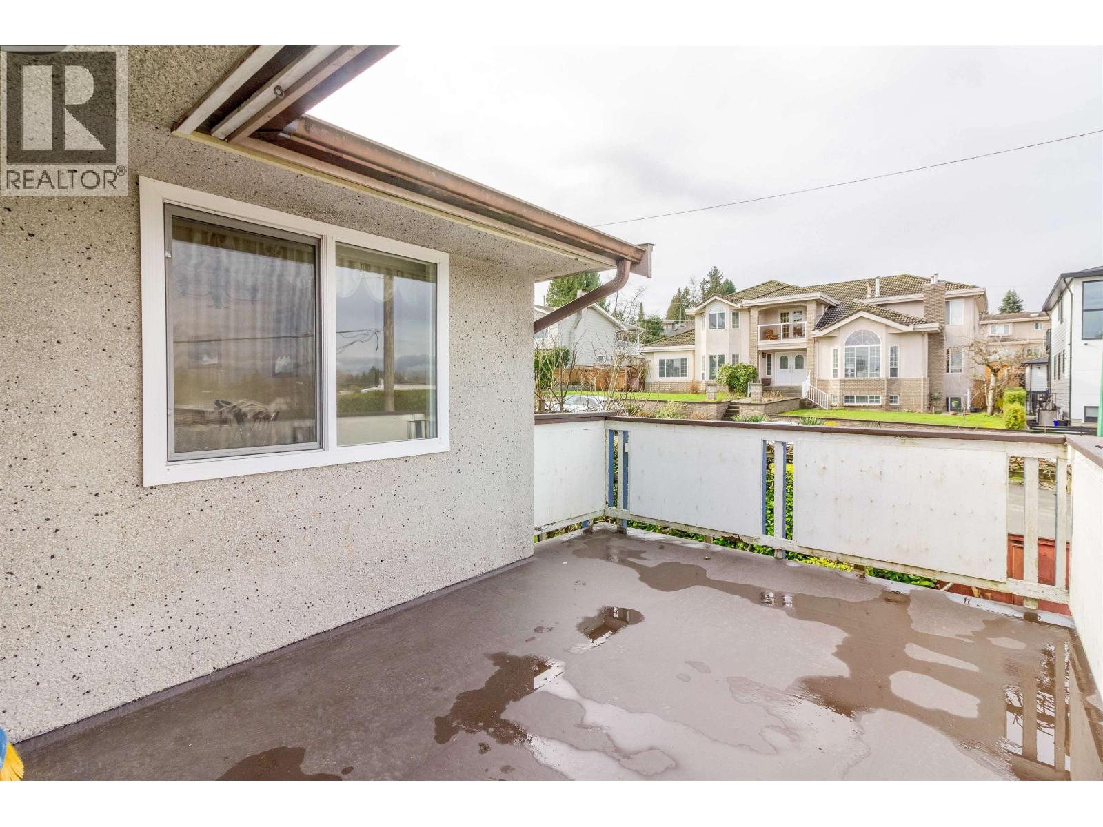4645 Charlotte Court Property Photo 12