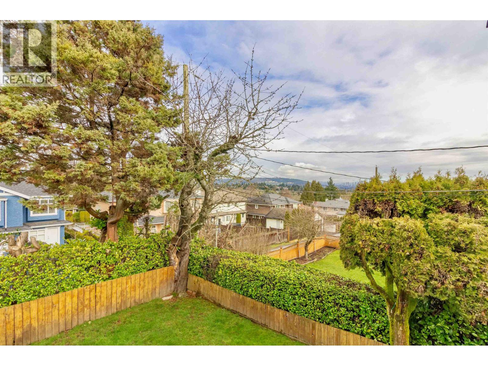 4645 Charlotte Court Property Photo 15