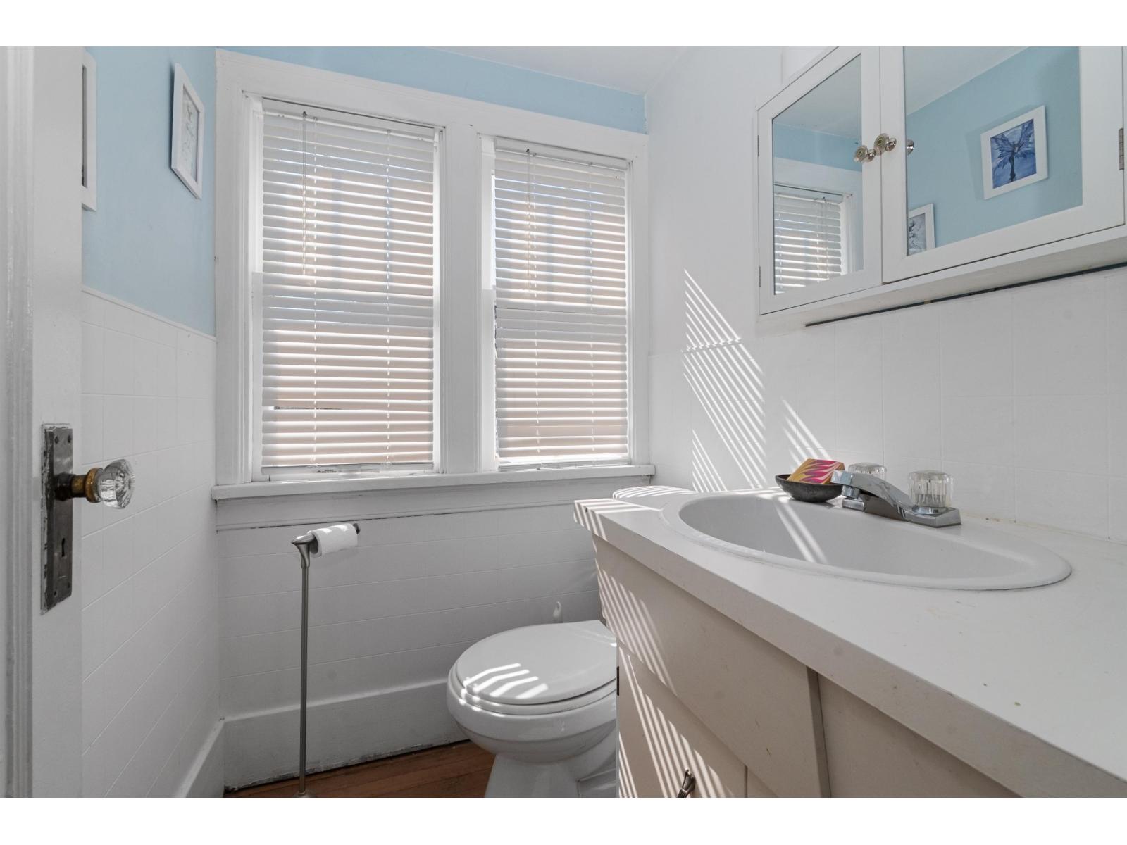46212 Gore Avenue Property Photo 20