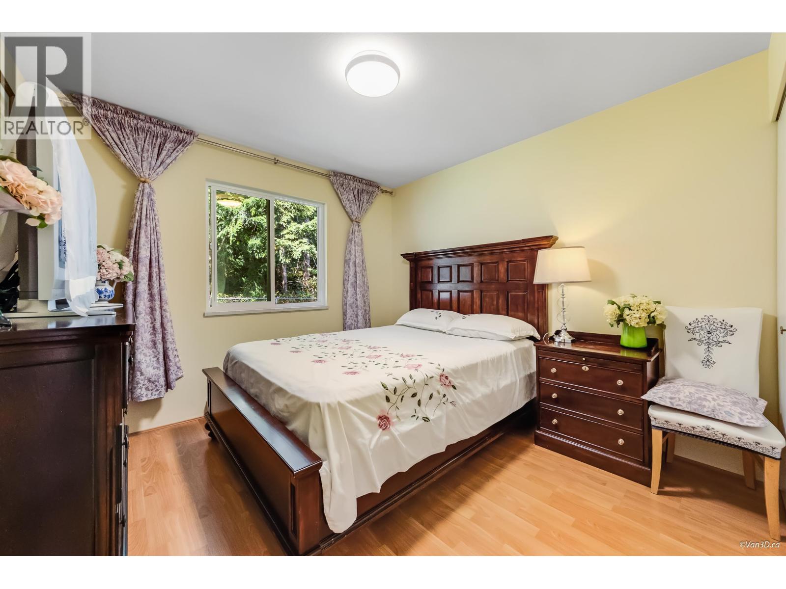 22 2736 Atlin Place Property Photo 9