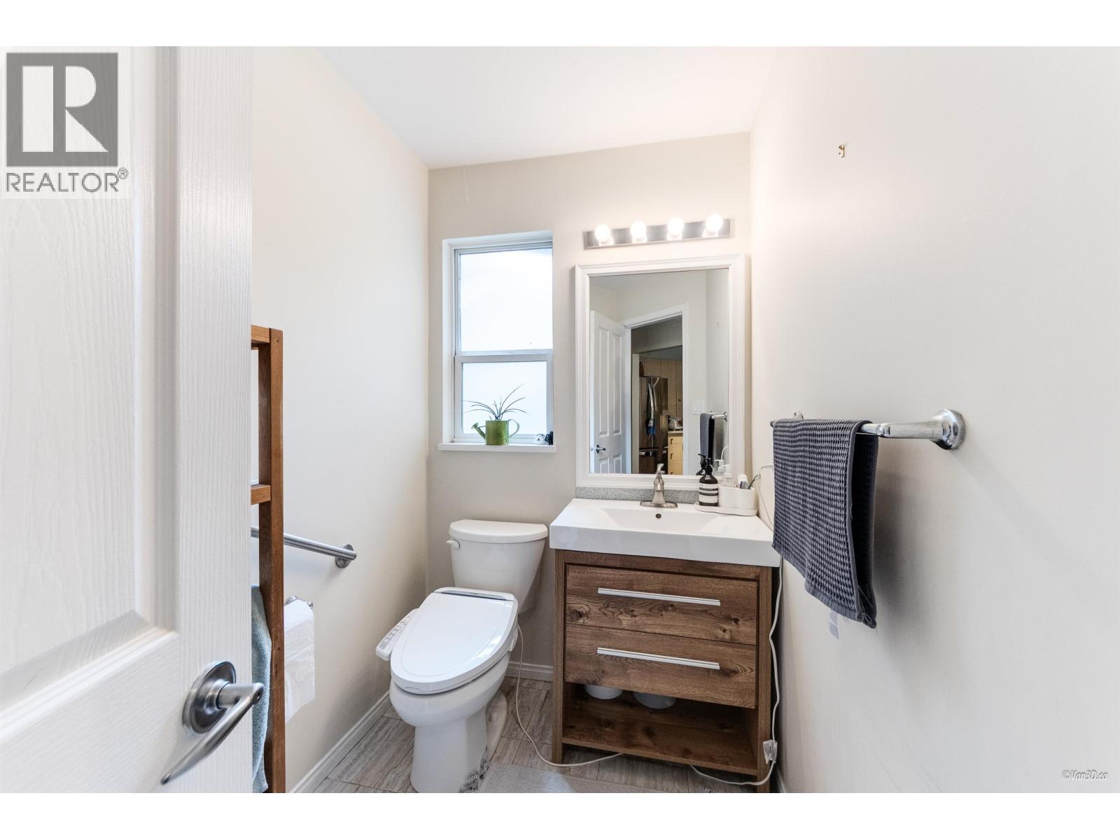 15 8701 16th Avenue Property Photo 10