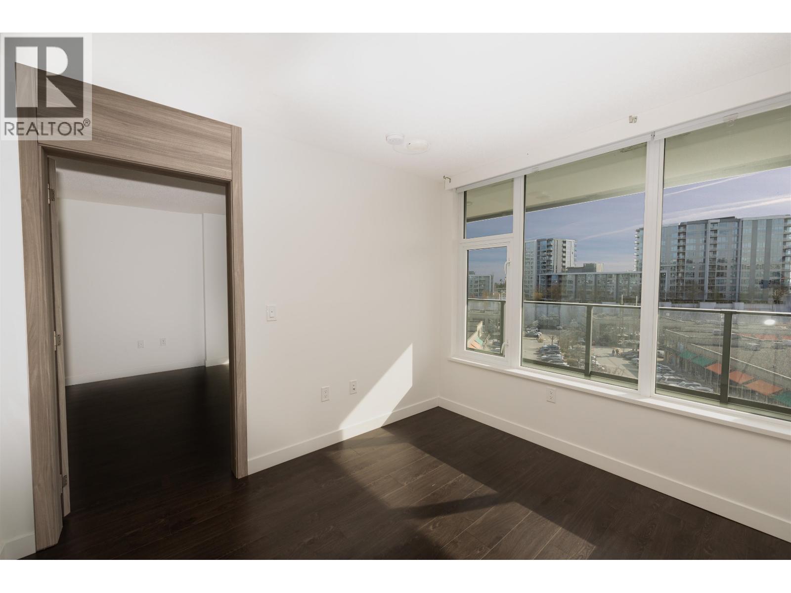 605 8555 Capstan Way Property Photo 8
