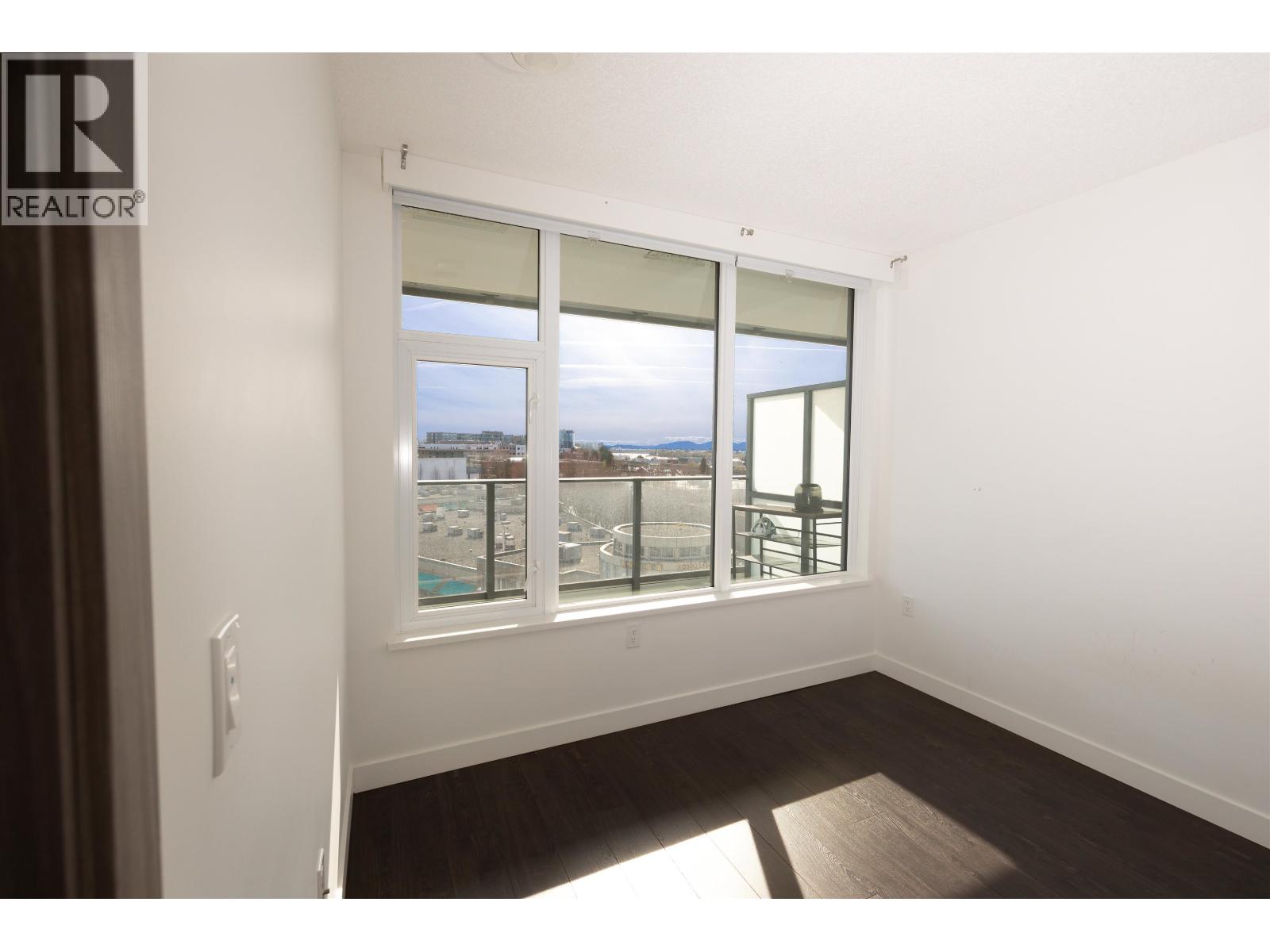 605 8555 Capstan Way Property Photo 9