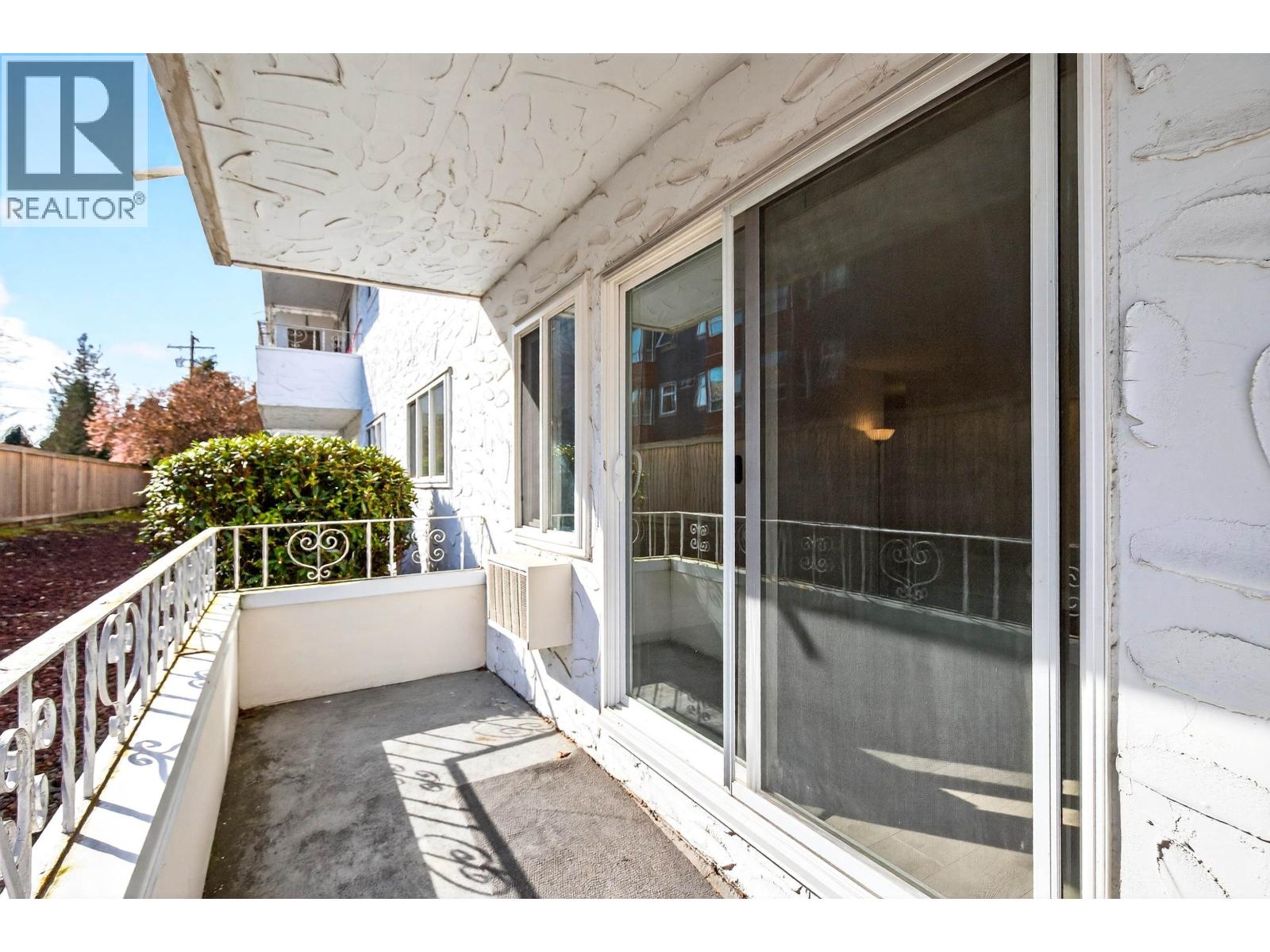 107 12096 222 Street Property Photo 17