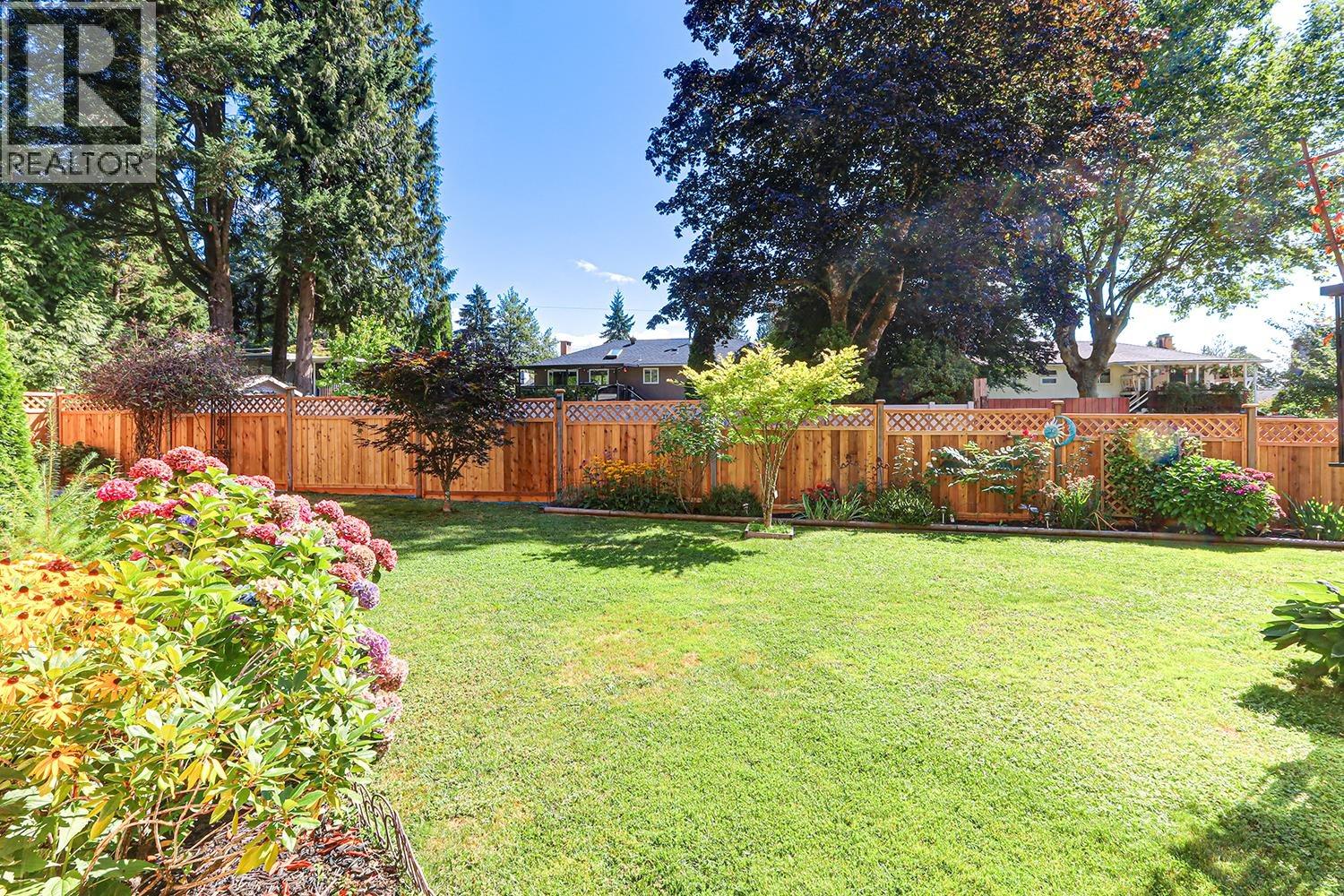 3968 Robin Place Property Photo 16