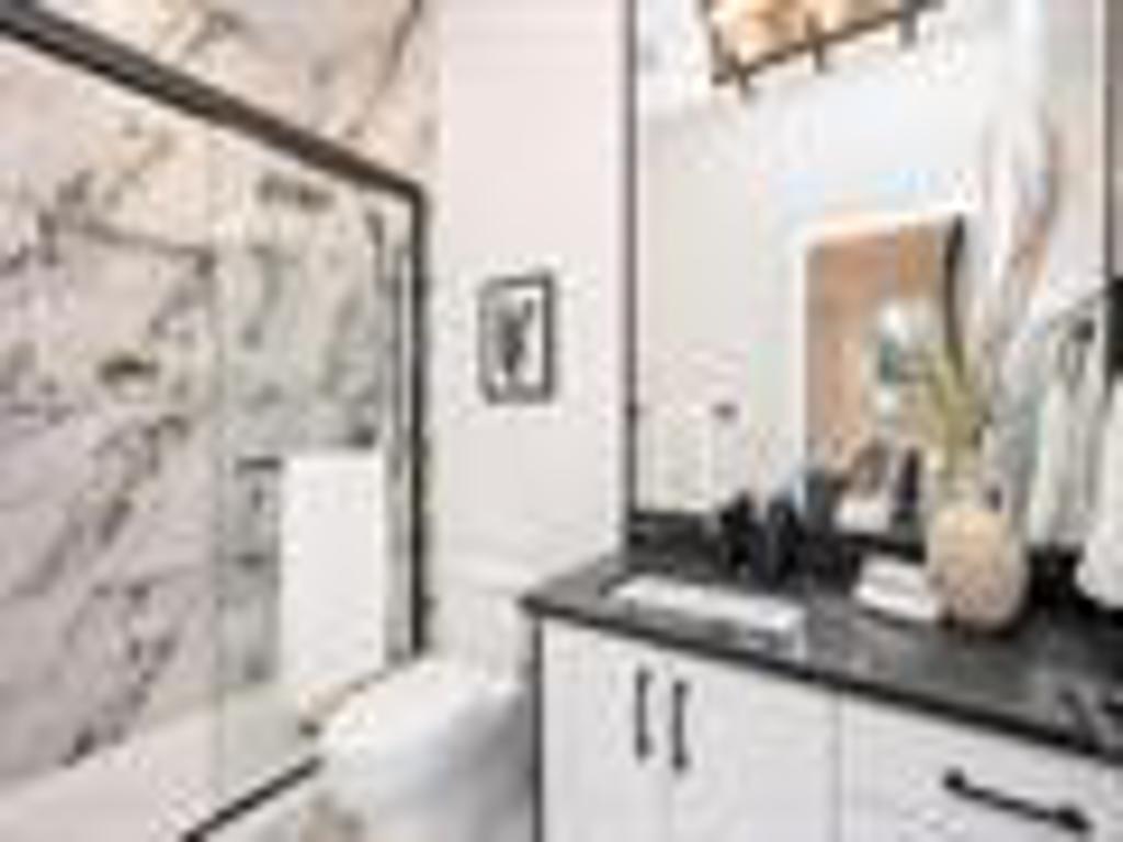 2380 Beaver Street Property Photo 11