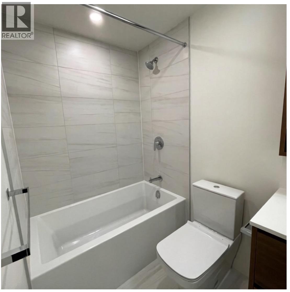 306 595 Austin Avenue Property Photo 10