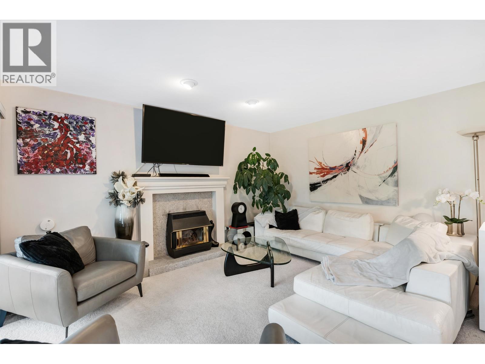 1641 53a Street Property Photo 12