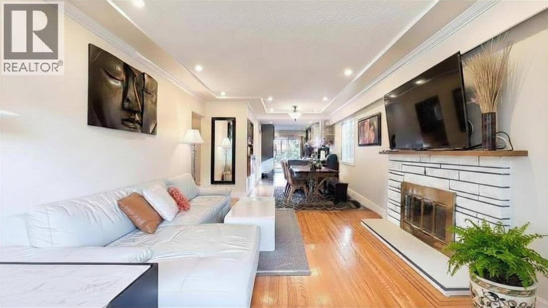 56 Warwick Avenue Property Photo 1