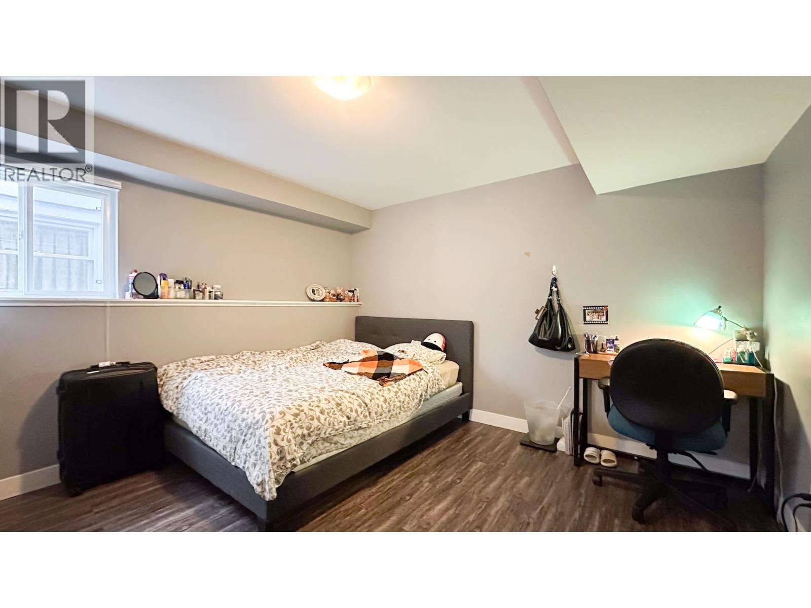 56 Warwick Avenue Property Photo 24