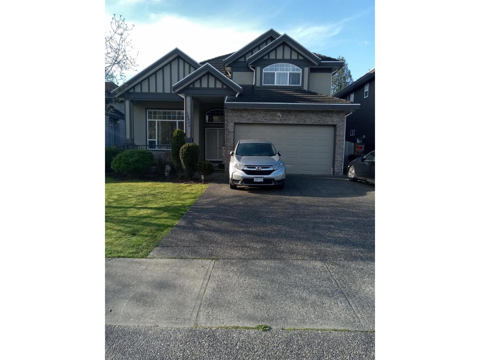 14866 67a Avenue Property Photo 2