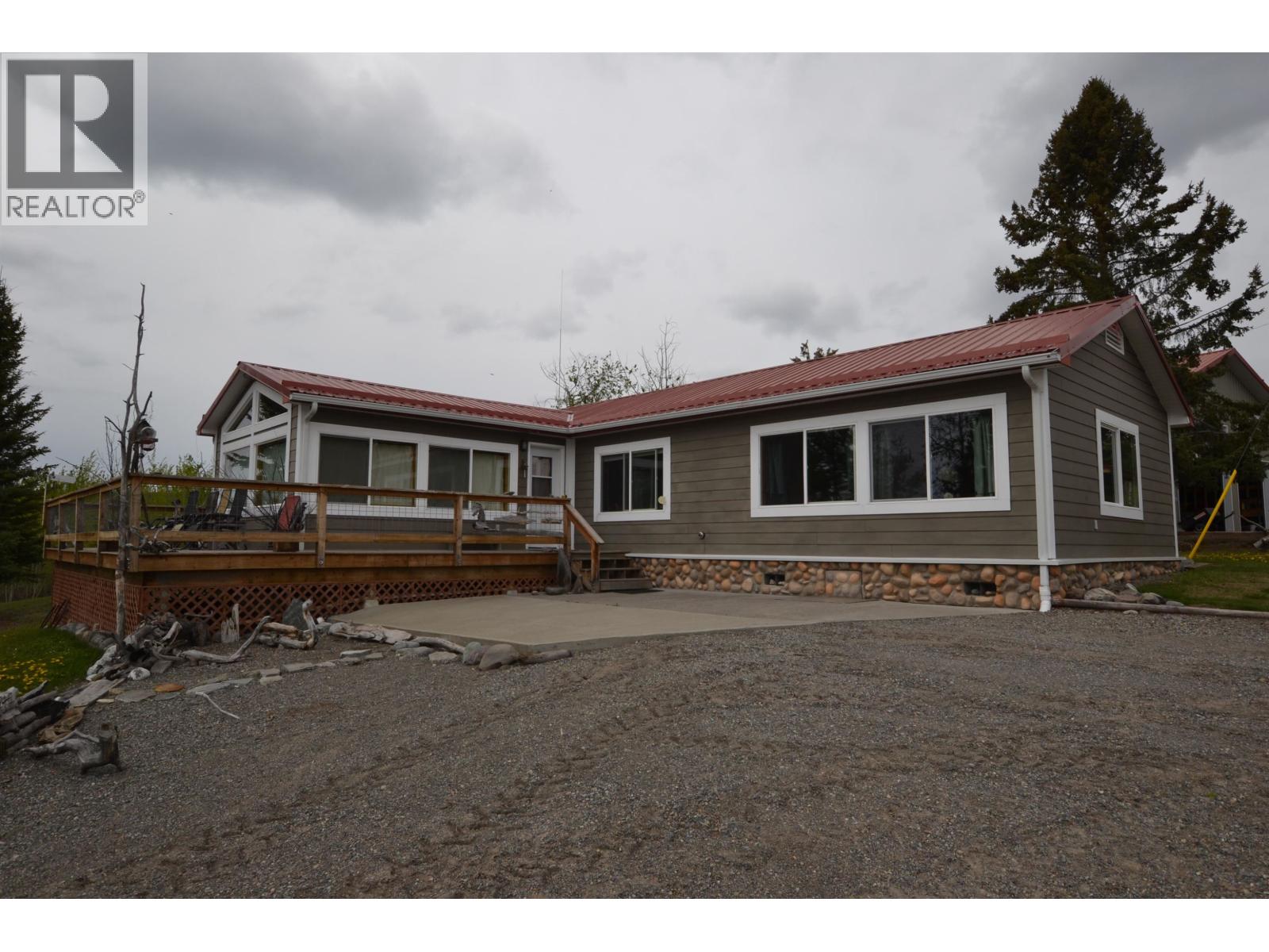 4008 PUNTZI LAKE ROAD Property Photo 1