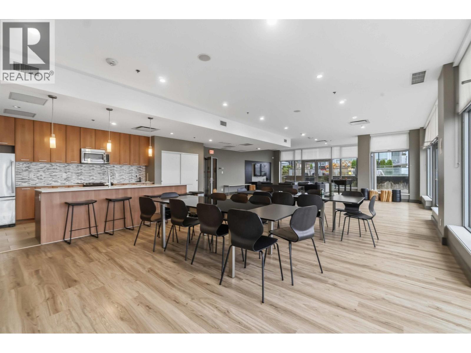 1906 2955 Atlantic Avenue Property Photo 4