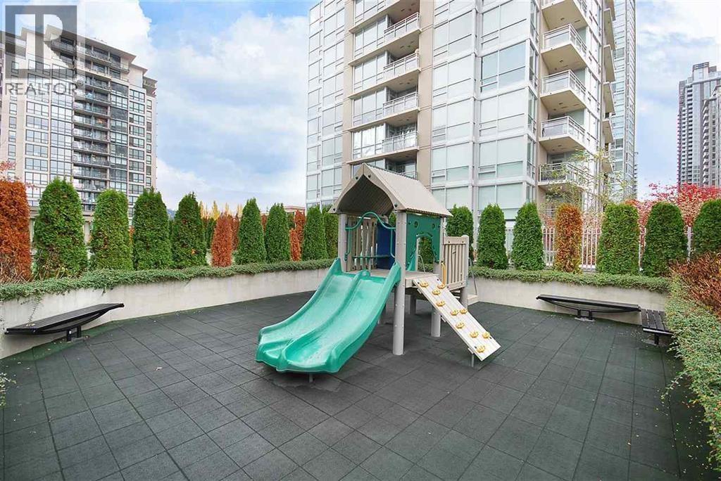 1906 2955 Atlantic Avenue Property Photo 7