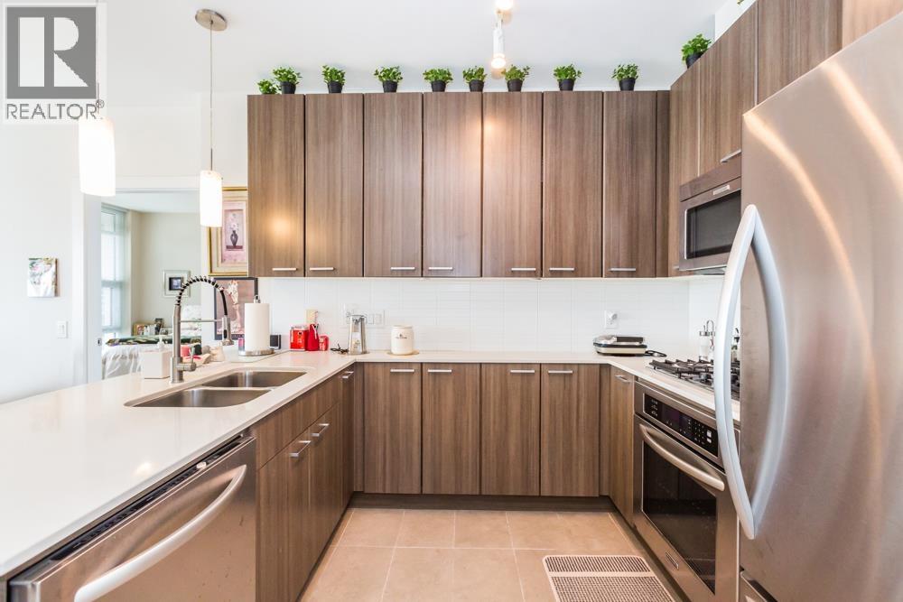 1906 2955 Atlantic Avenue Property Photo 10