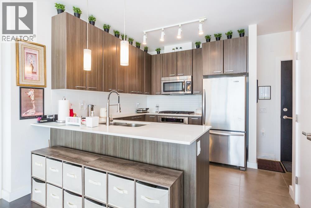 1906 2955 Atlantic Avenue Property Photo 12