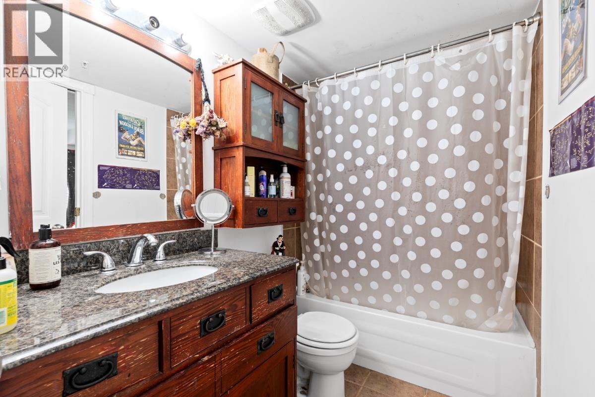 108 20561 113 Avenue Property Photo 12