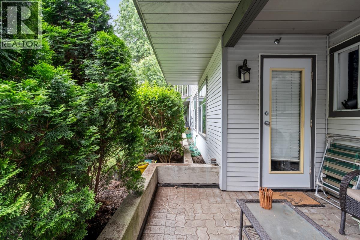 108 20561 113 Avenue Property Photo 15