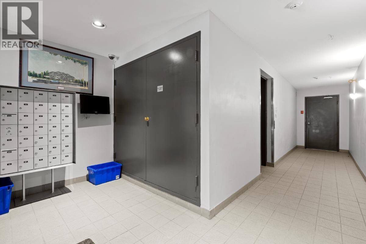 108 20561 113 Avenue Property Photo 23