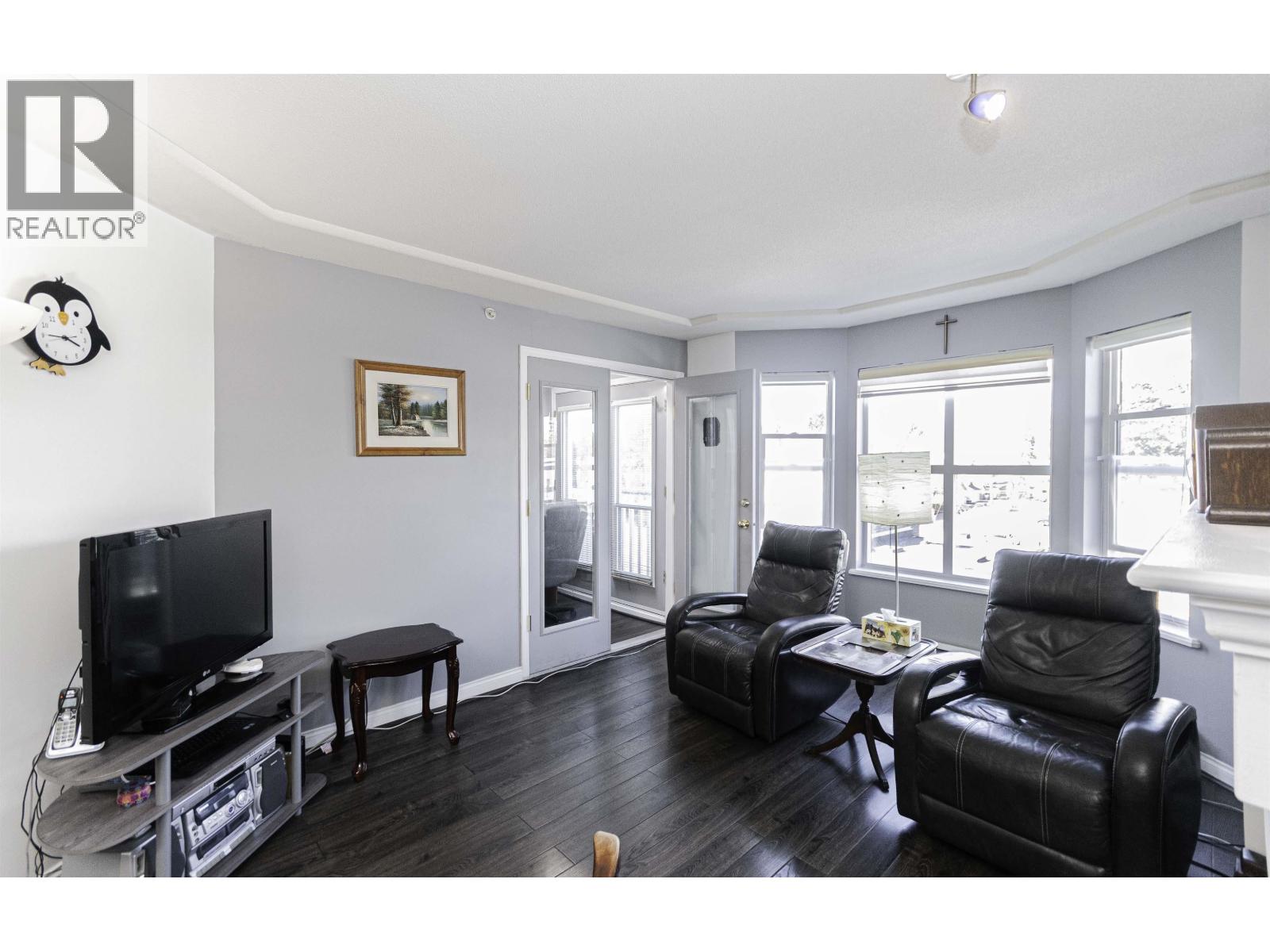 Ph6 5723 Balsam Street Property Photo 15