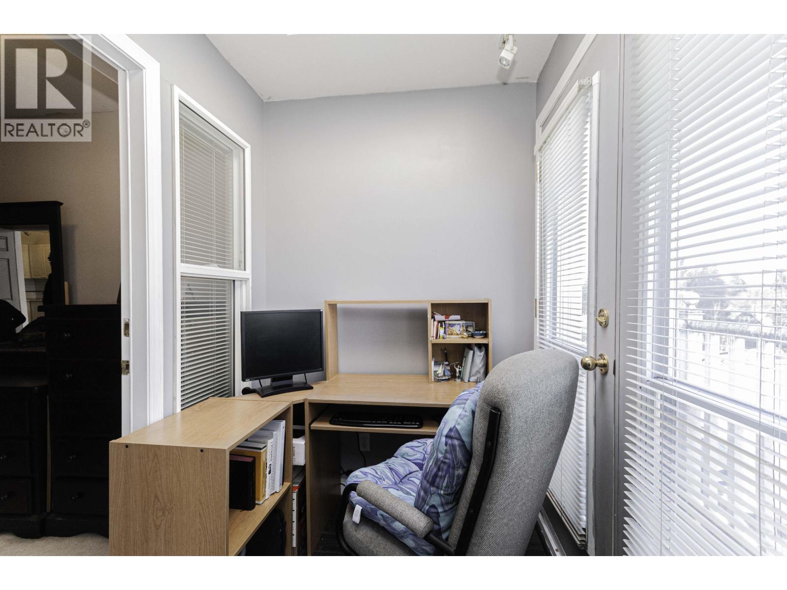 Ph6 5723 Balsam Street Property Photo 16