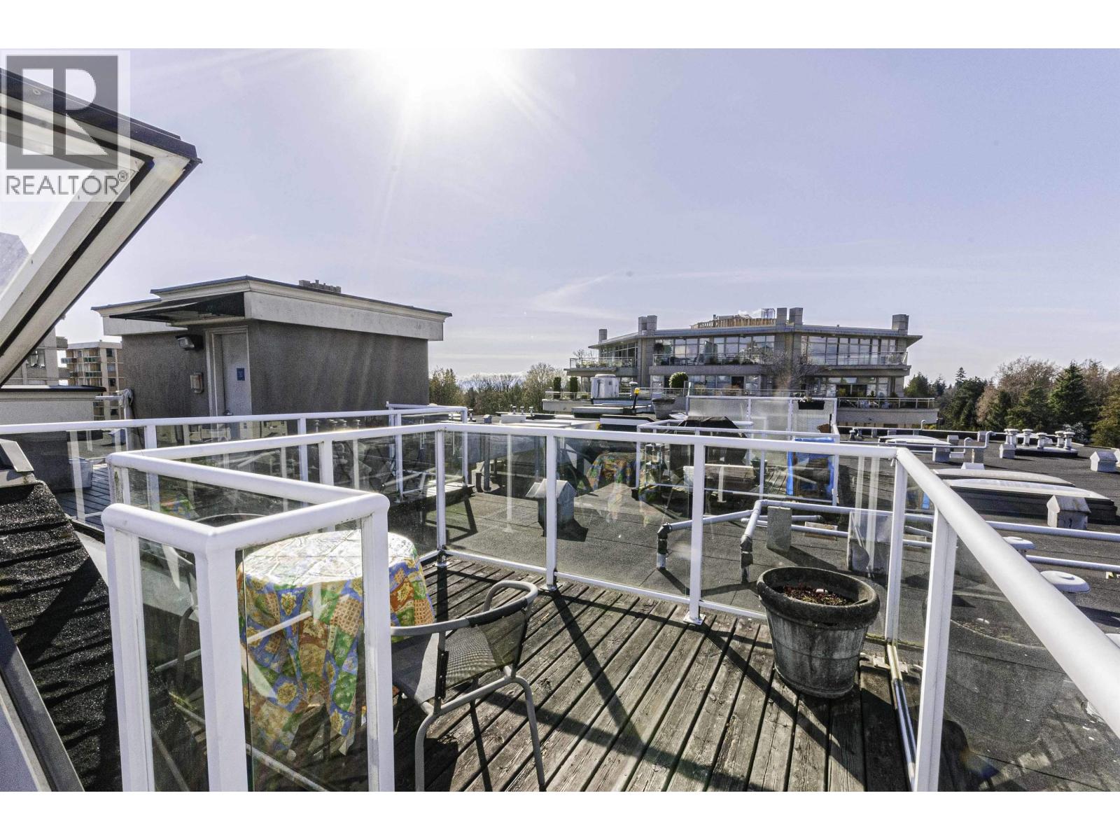 Ph6 5723 Balsam Street Property Photo 27
