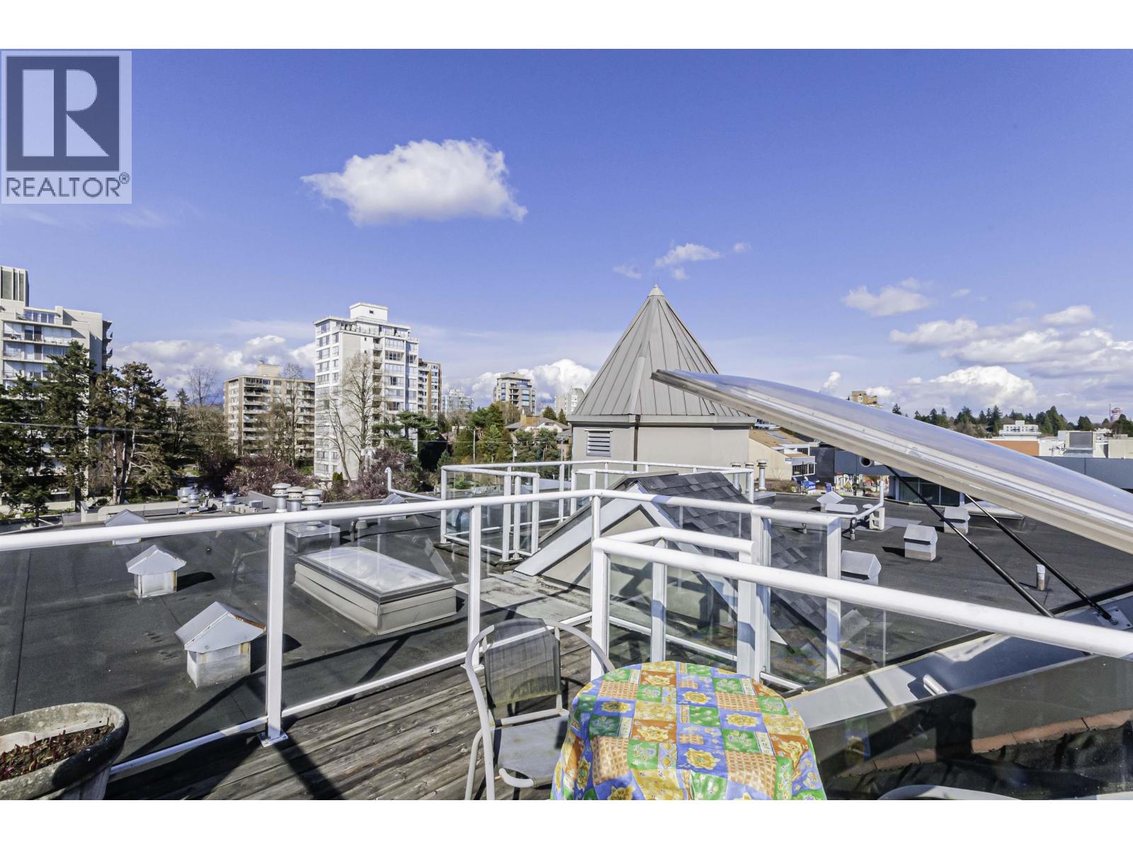 Ph6 5723 Balsam Street Property Photo 28